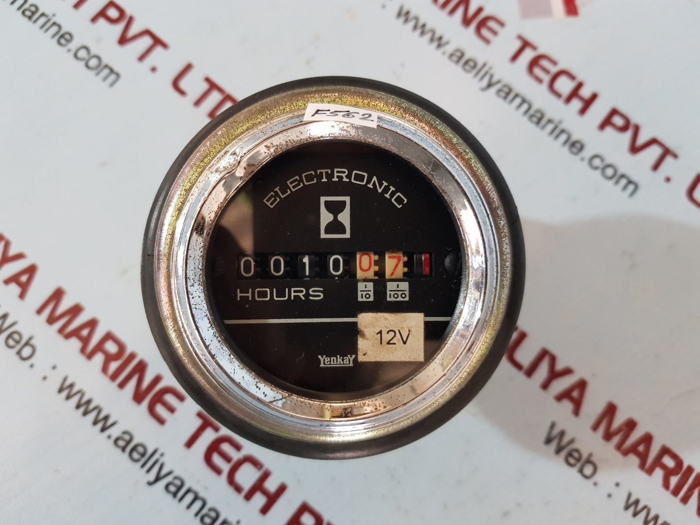 Yenkay 12v electronic houe meter