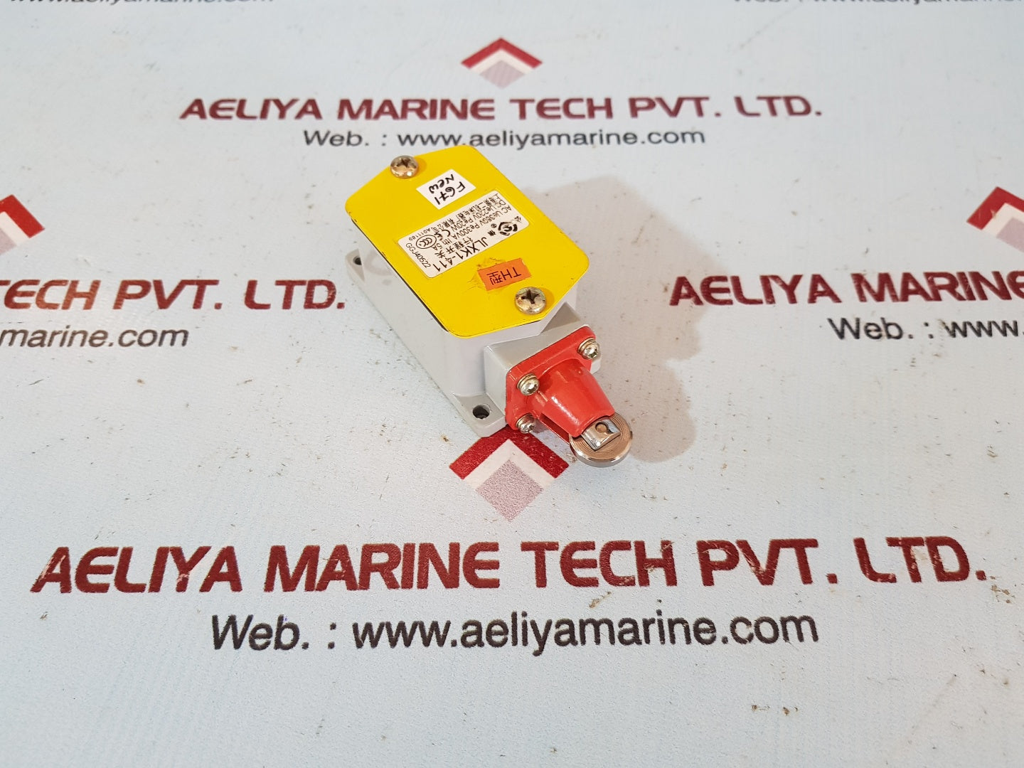 jlxk1-411 parallel roller plunger enclosed limit switch