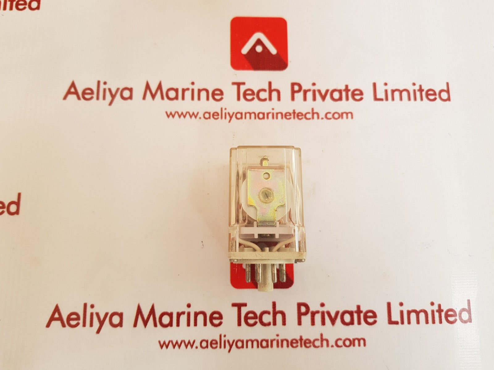 Relpol r15 2pd 10a 250v ac socket relay