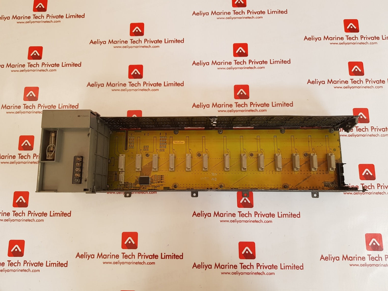 Allen-bradley 1746-p2 ser.c slc 500output module