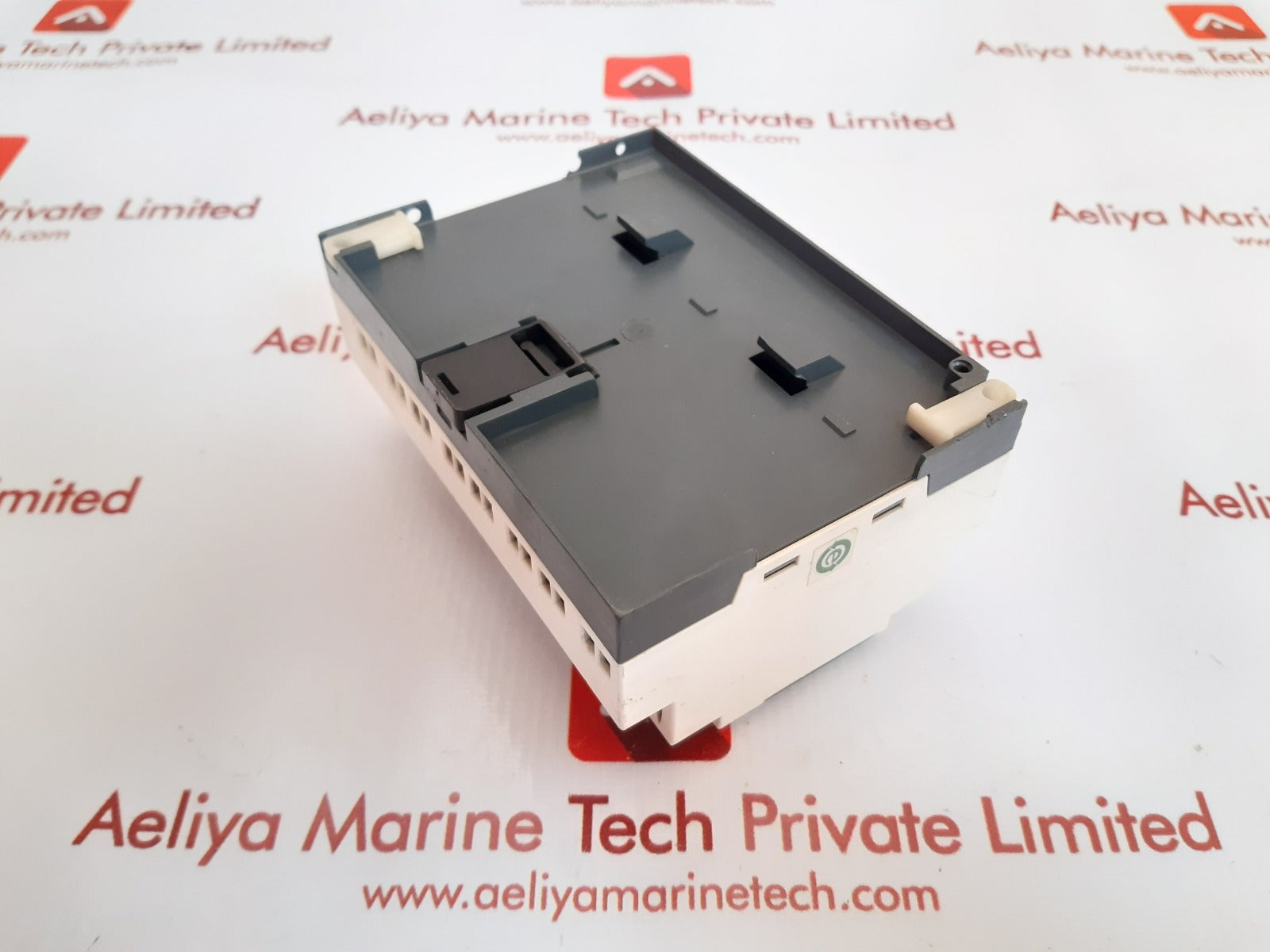 Schneider sr2 a201fu relay module