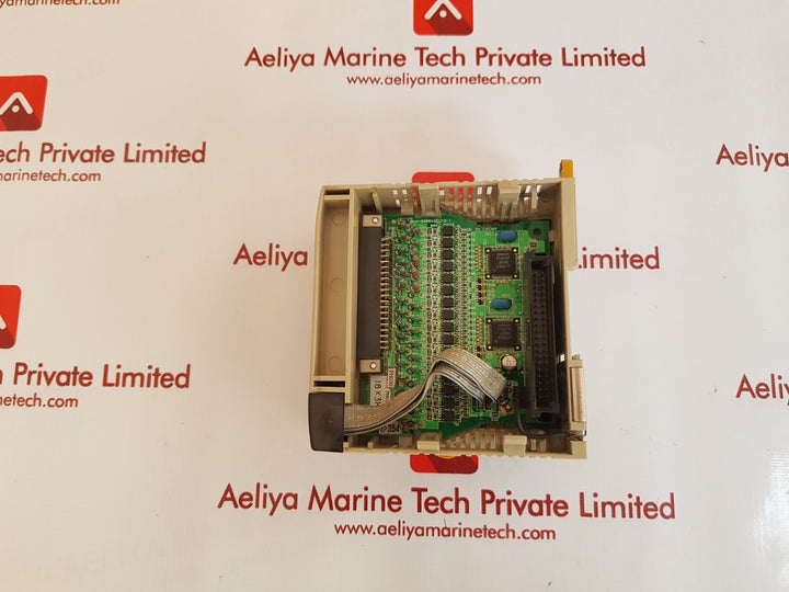Omron cqm1-id213-1 input unit