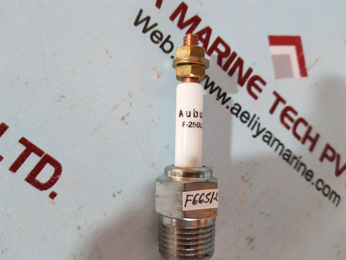 Auburn f-250llh electric feed through