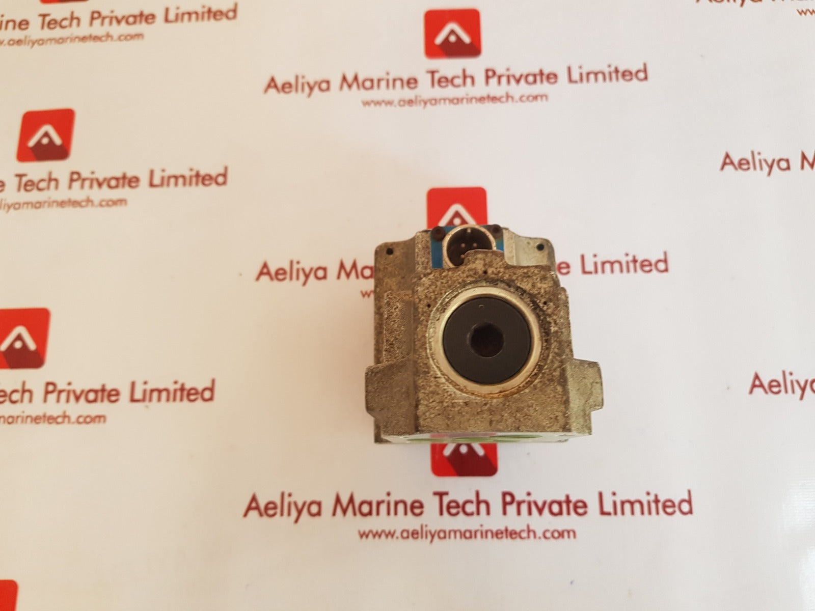 Schneider hvn 090-070-2211-2g-lt-ex hydraulic valve