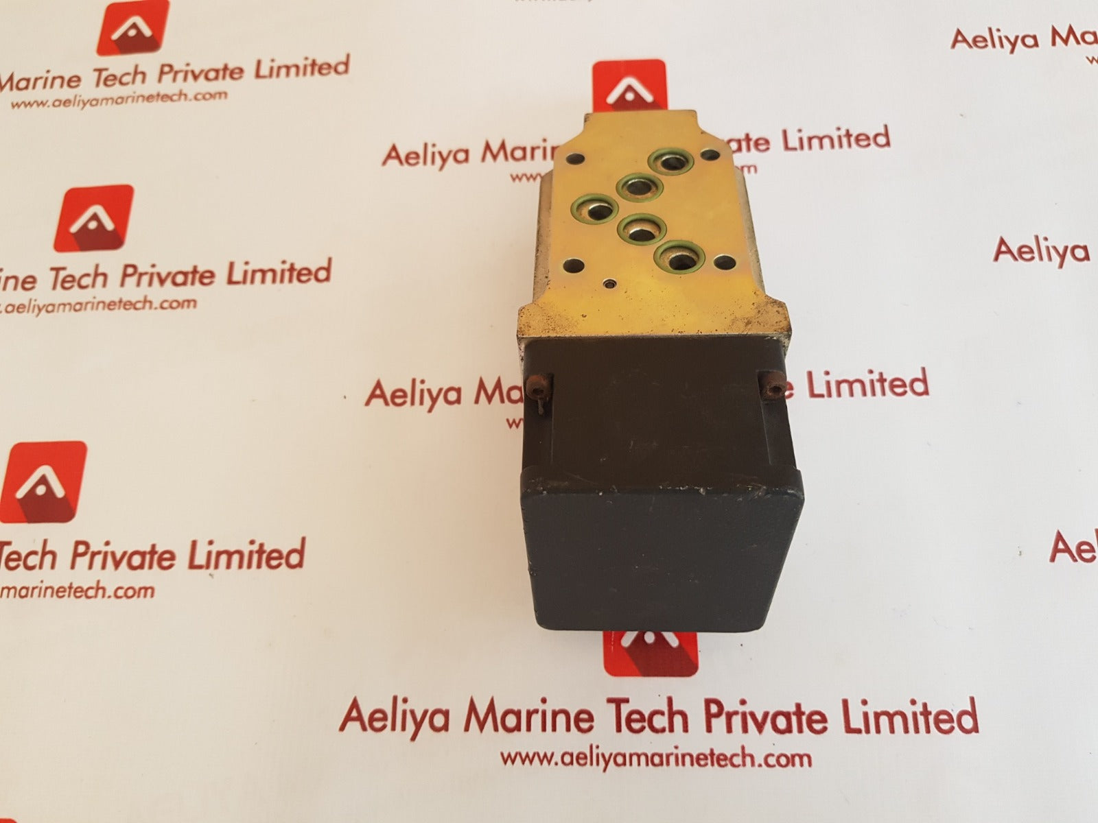 Schneider hvn 090-070-2211-2g-lt-ex hydraulic valve