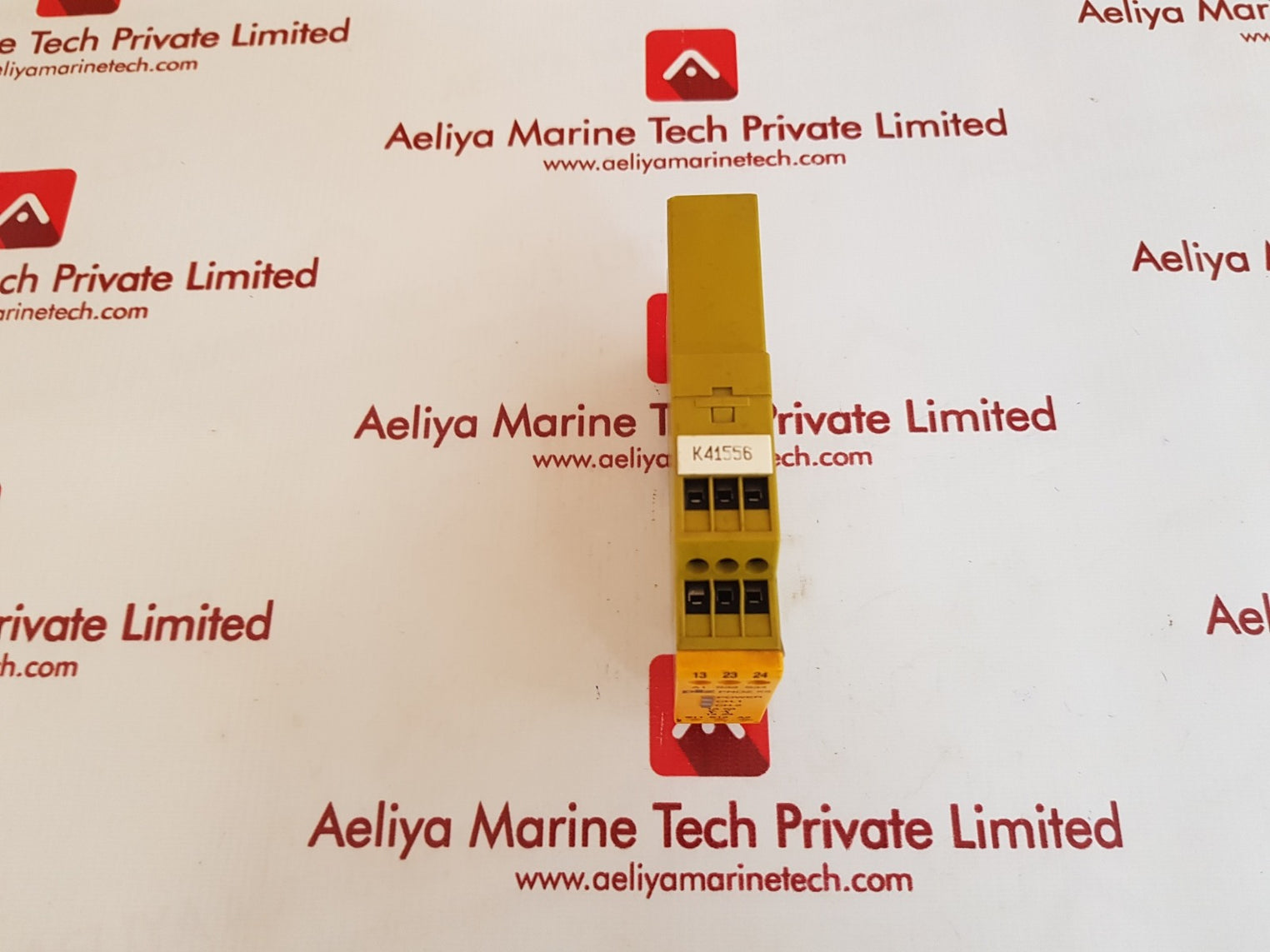 Pilz pnozx5 safety relay module 774325