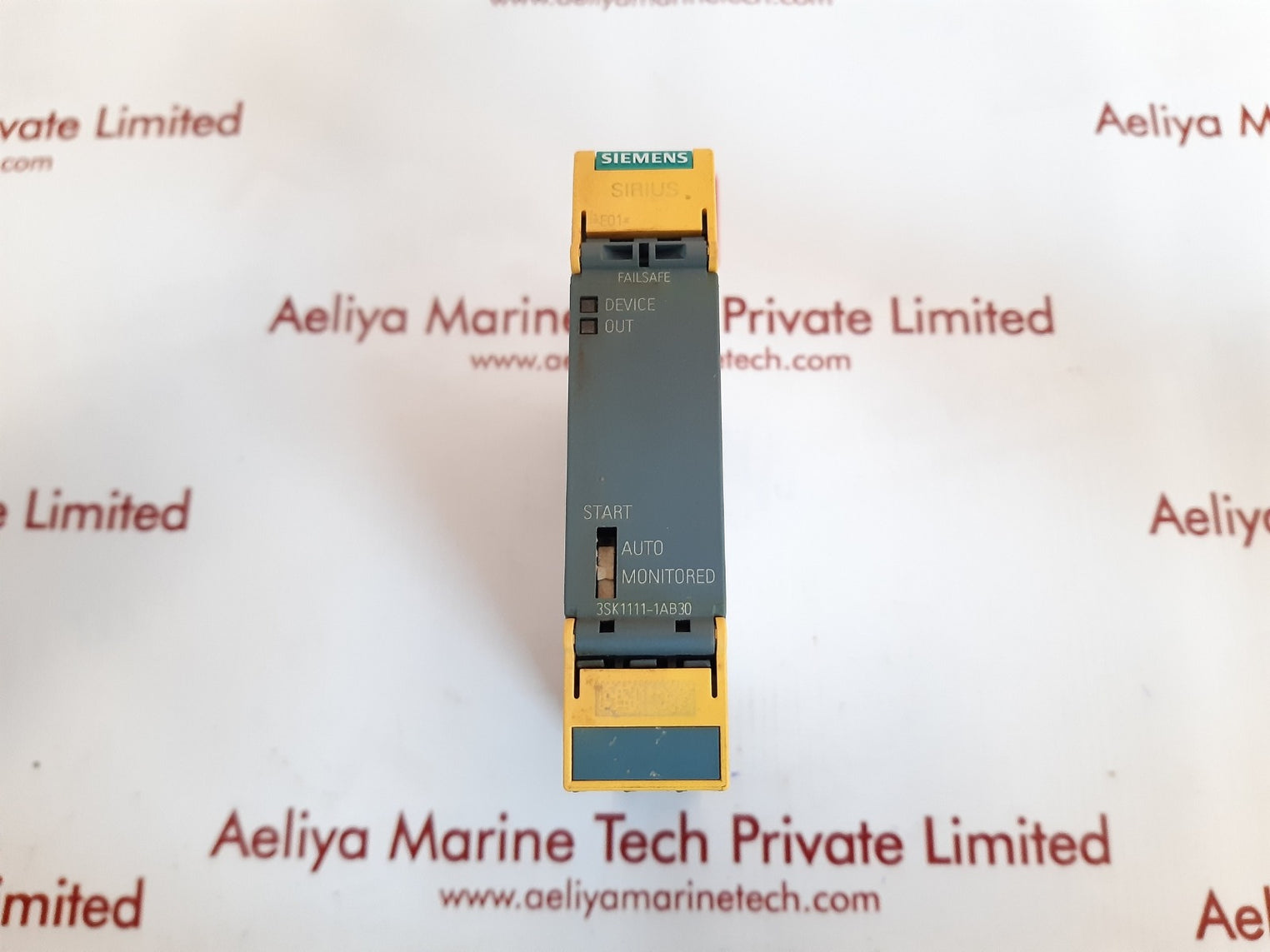 Siemens 3sk1111-1ab30 safety relay 24v