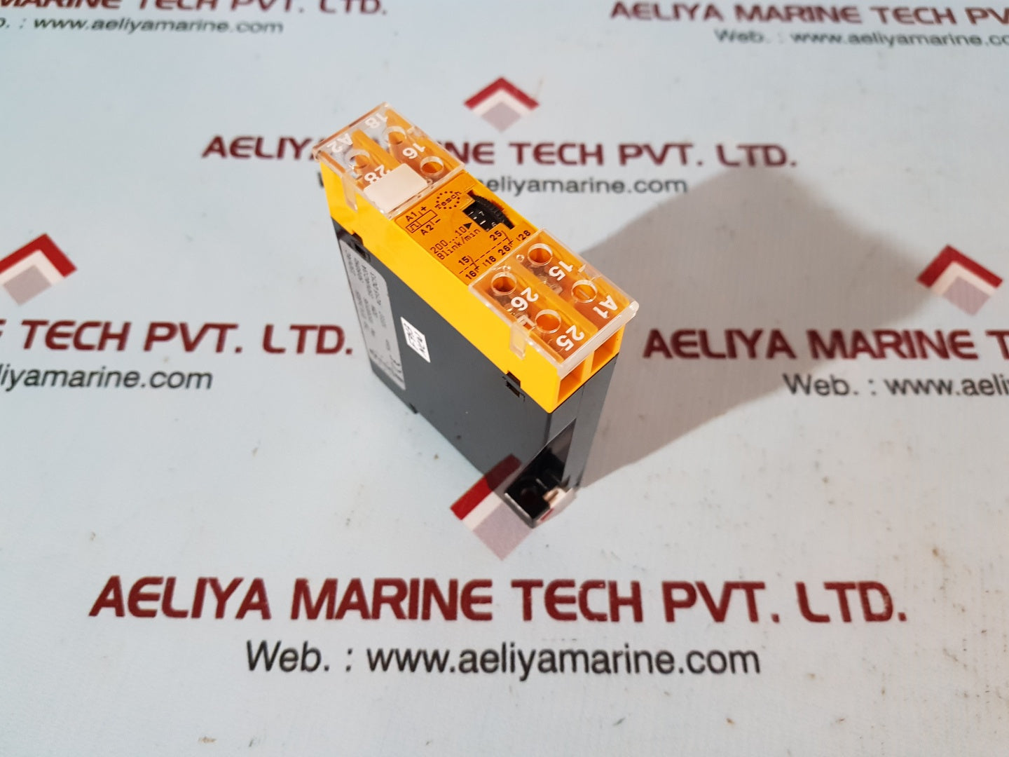 Tesch e74.3x805 time delay relay 230vac