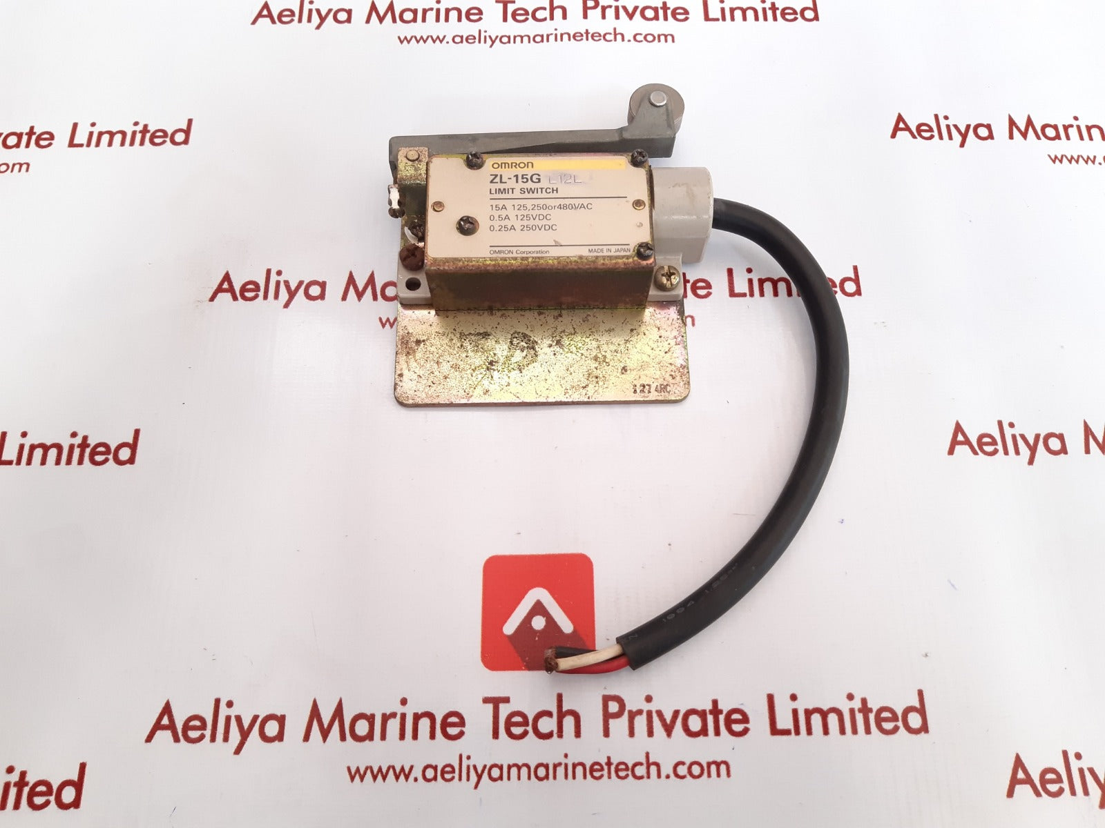 Omron zl-15g l12l limit switch