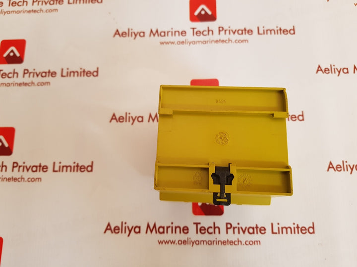 pilz pnoz xv3.1 30/24vdc 3n/o 1n/c 2n/o t safety relay