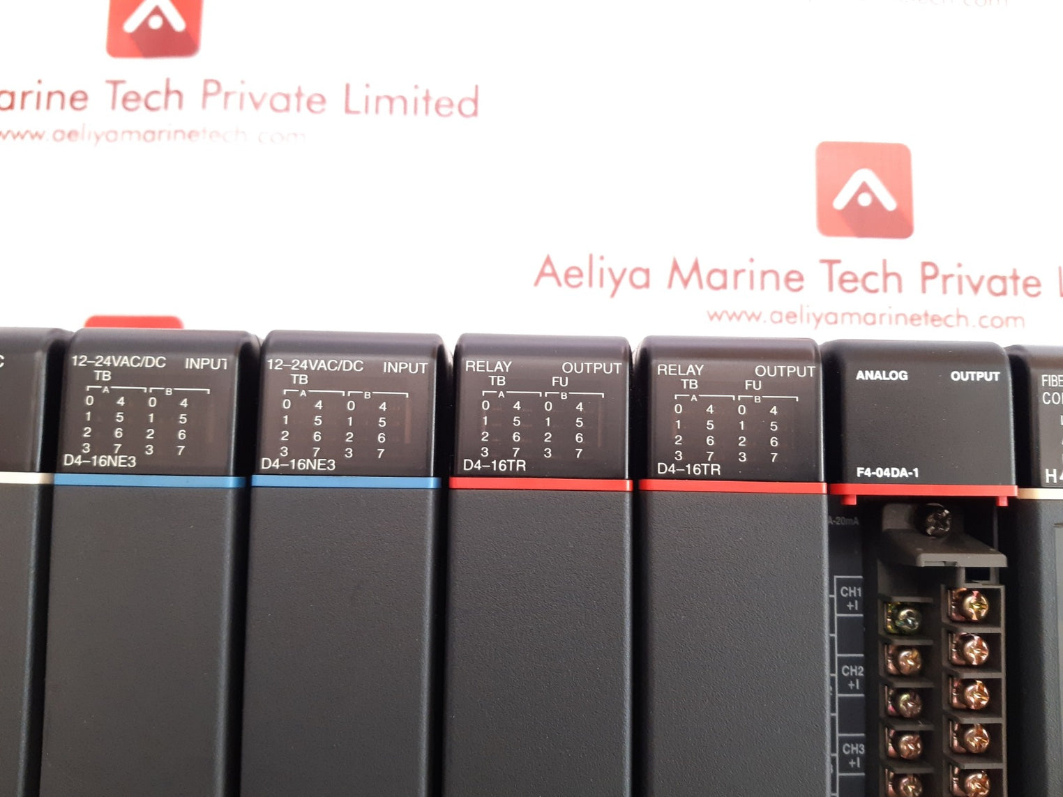 Koyo direct logic 405 d4-440dc-1 cpu /d4-16ne3/d4-16tr/f4-04da-1/h4-ecom-f/d4-fill