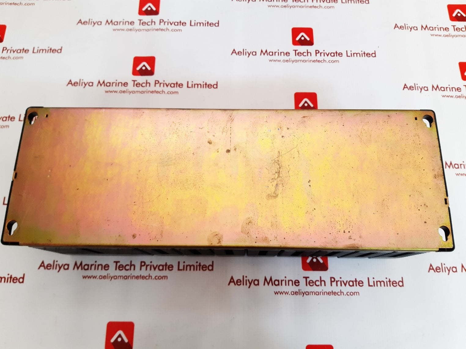 Koyo direct logic 405 d4-440dc-1 cpu /d4-16ne3/d4-16tr/f4-04da-1/h4-ecom-f/d4-fill