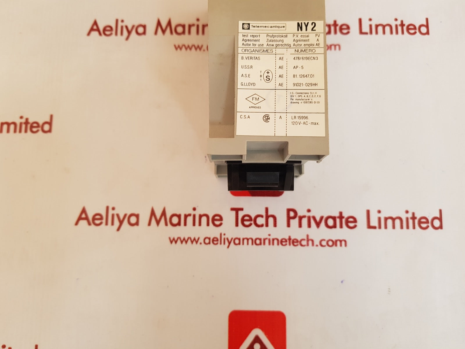 Telemecanique ny2 b 21 safety relay 250v
