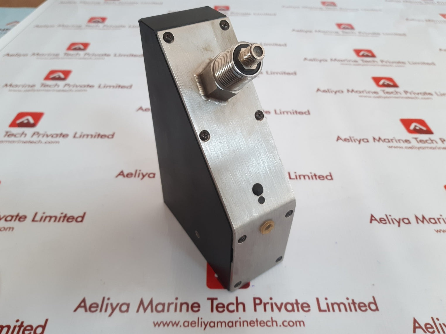 Controlotron 1011n fps-e2c-s9 hi precision transducer 