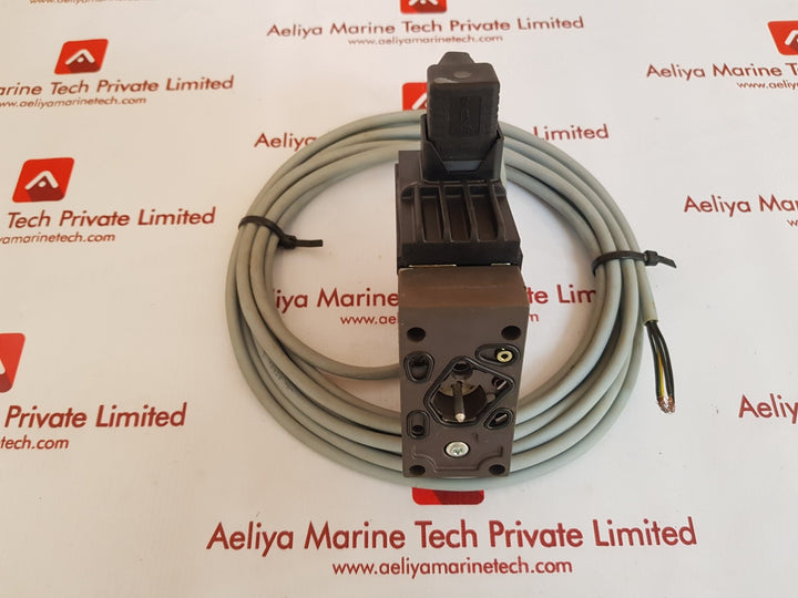 Sauer danfoss 157b4063 solenoid valve 02atex459x