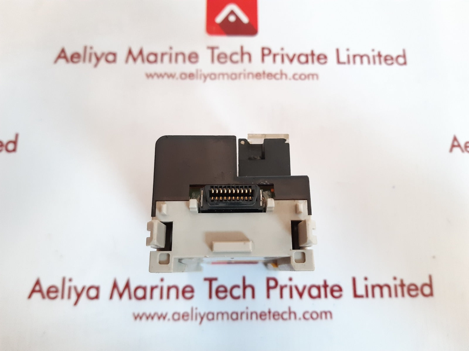 Omron xwt-od16 remote terminal