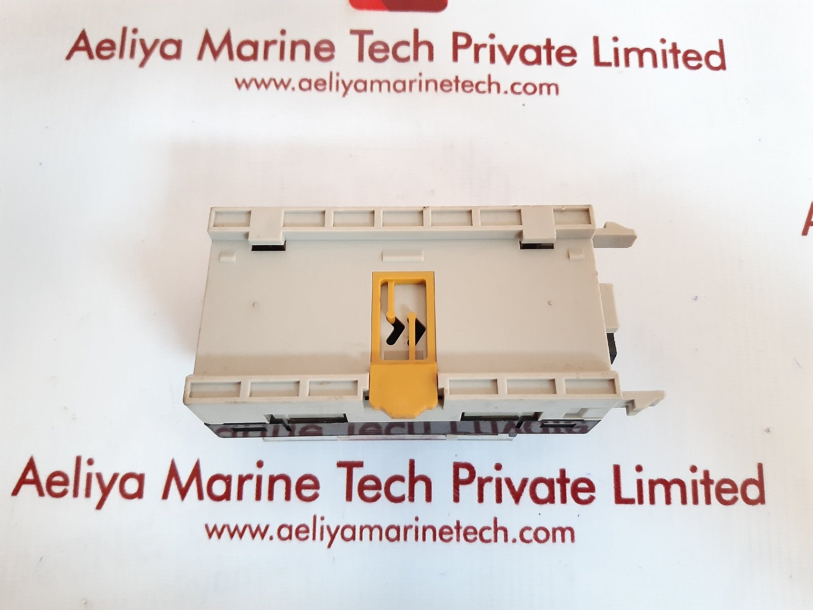 Omron xwt-od16 remote terminal