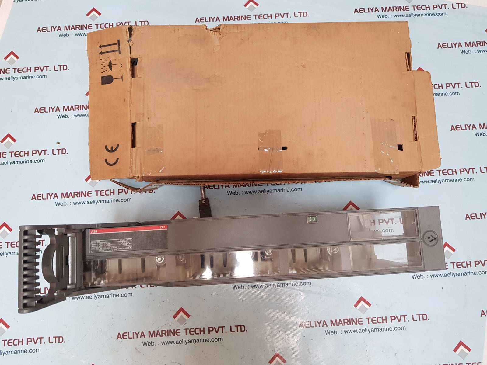 Abb xr1 xrm250bs switch disconnector fuse  1000v ~50-60hz