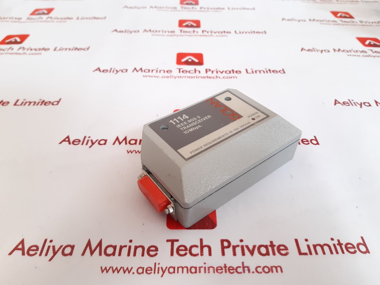 Isolan 1114 ieee 802-3 10 mb/s transceiver