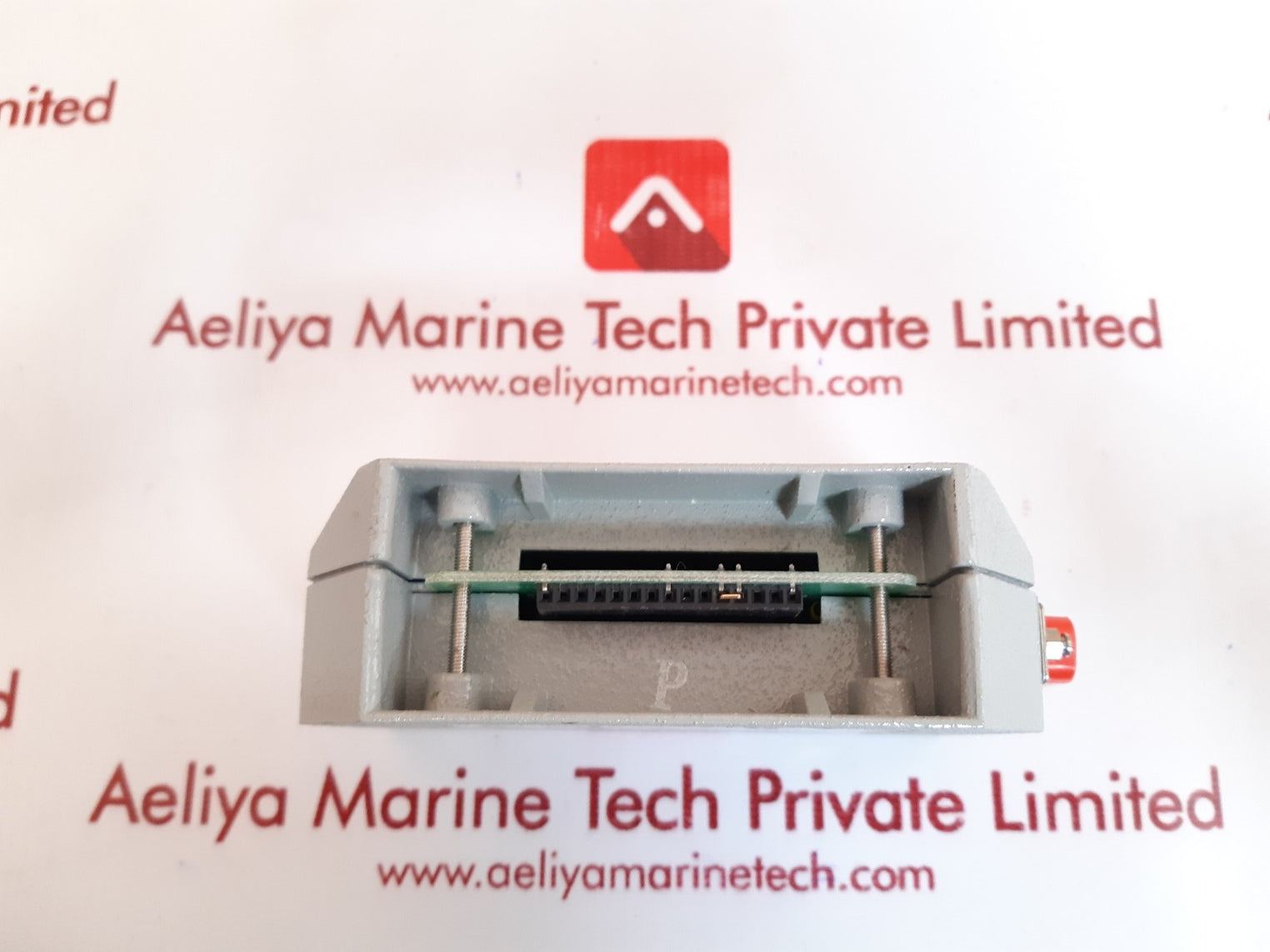 Isolan 1114 ieee 802-3 10 mb/s transceiver