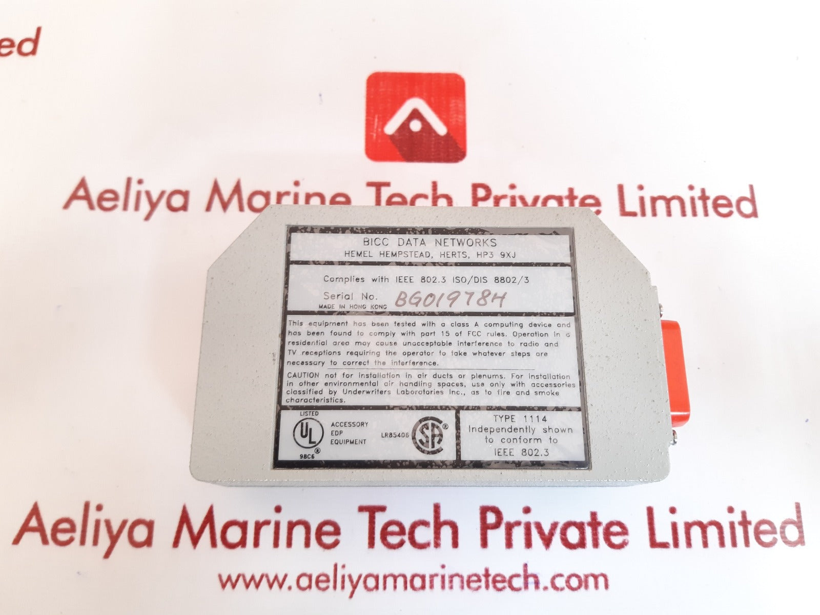 Isolan 1114 ieee 802-3 10 mb/s transceiver