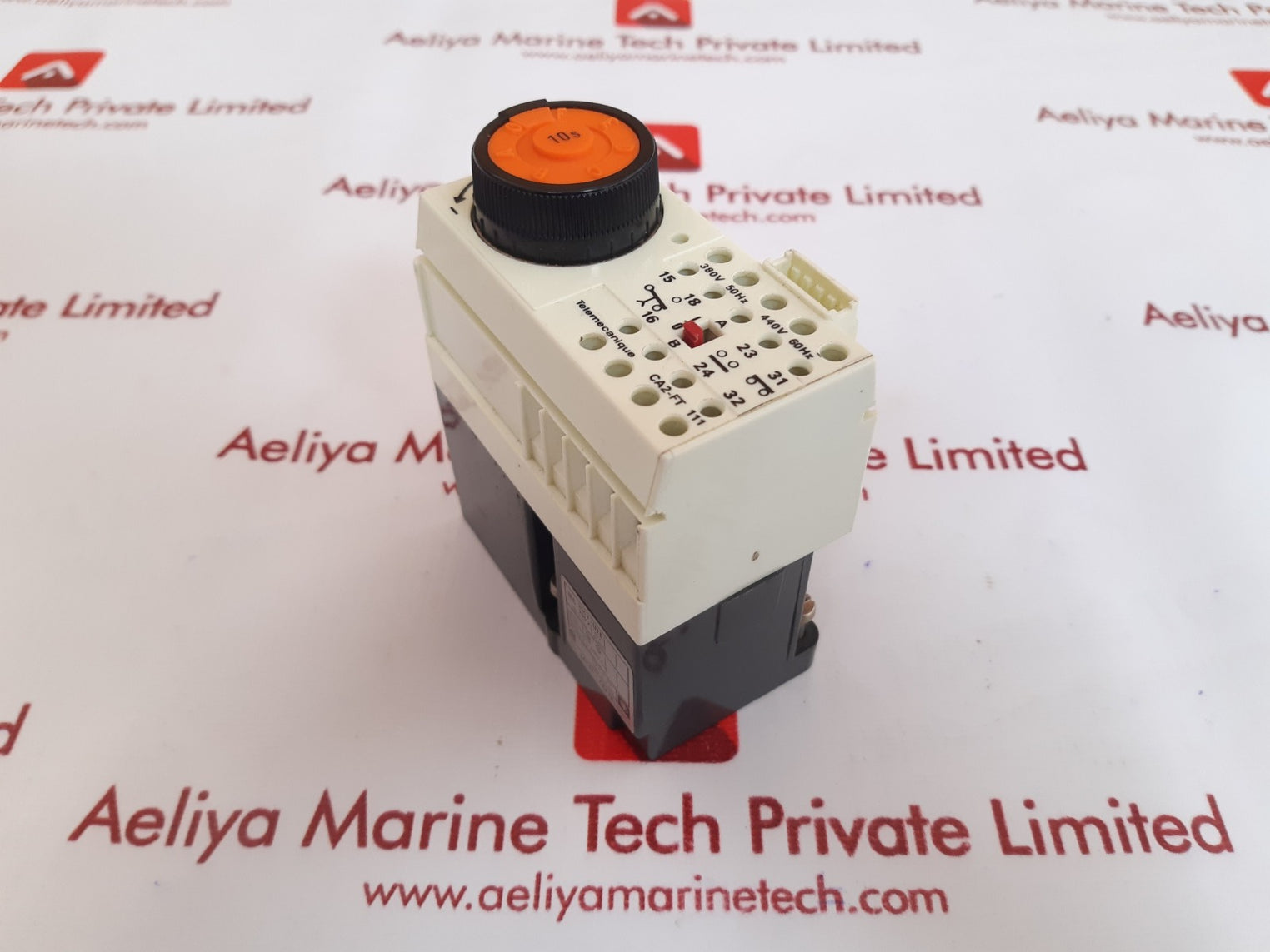 Telemecanique ca2-ft 111 relay 380v 50hz-440v 60hz