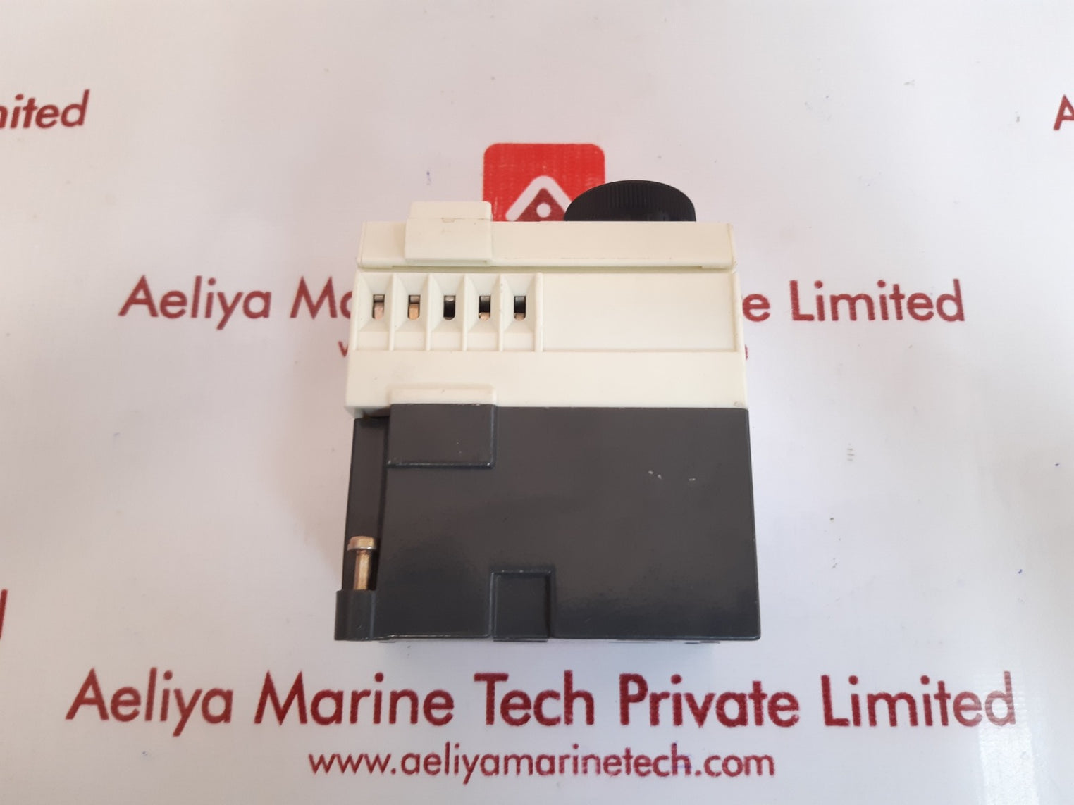 Telemecanique ca2-fr 111 time delay relay 220v 60hz