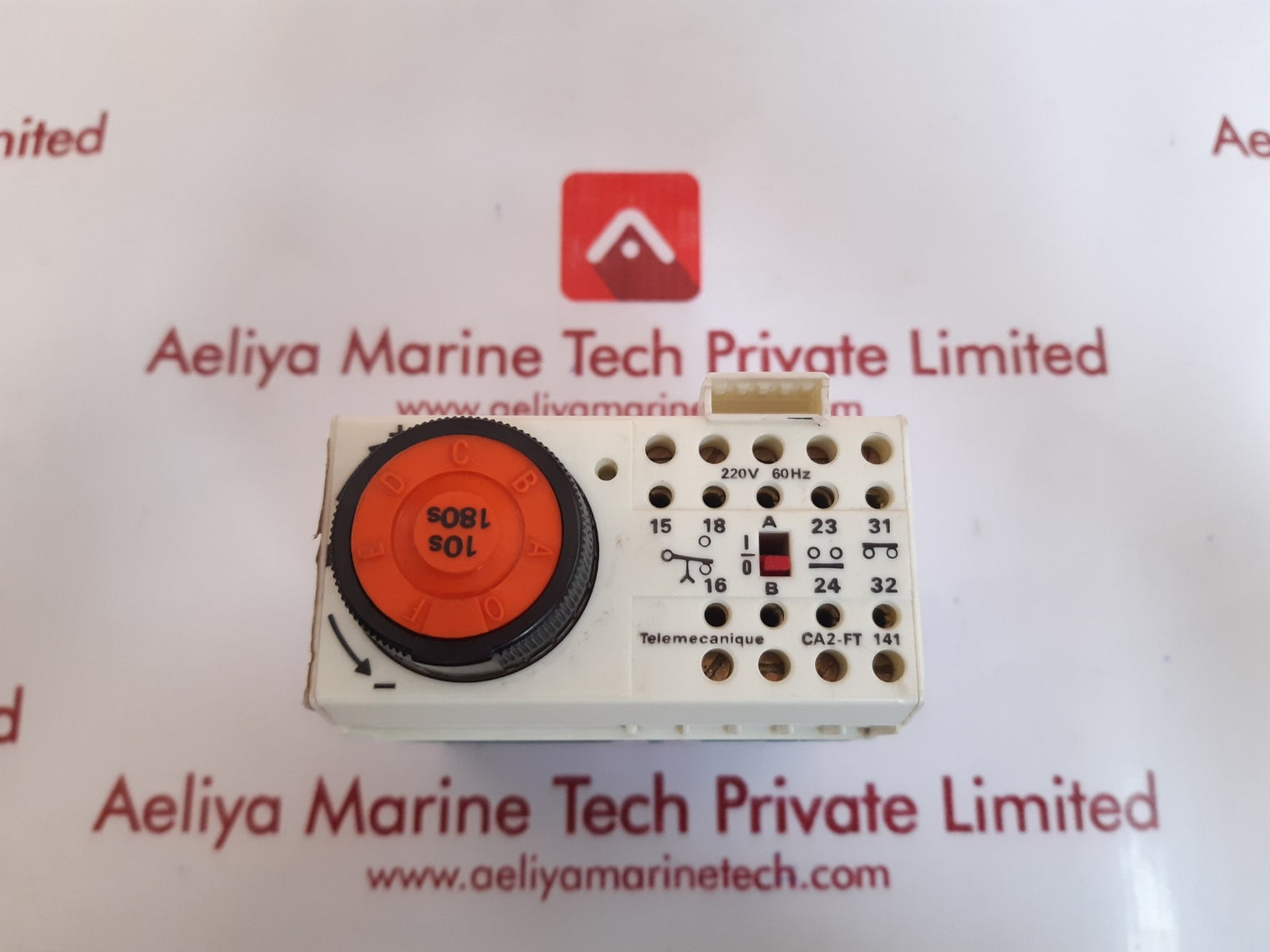 Telemecanique ca2-ft 141 aux-relay 220v 60hz