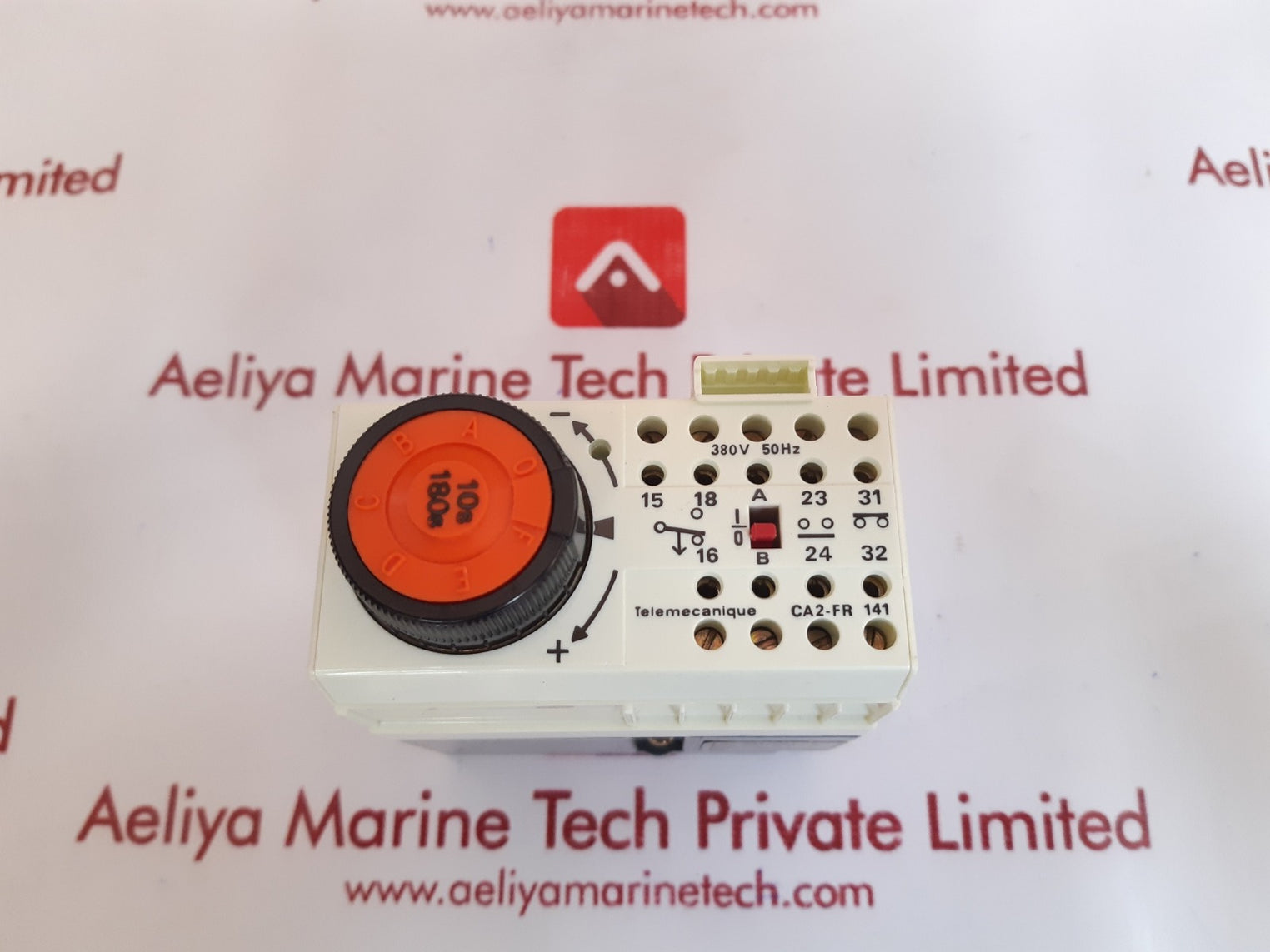 Telemecanique ca2-fr 141 relay 380v 