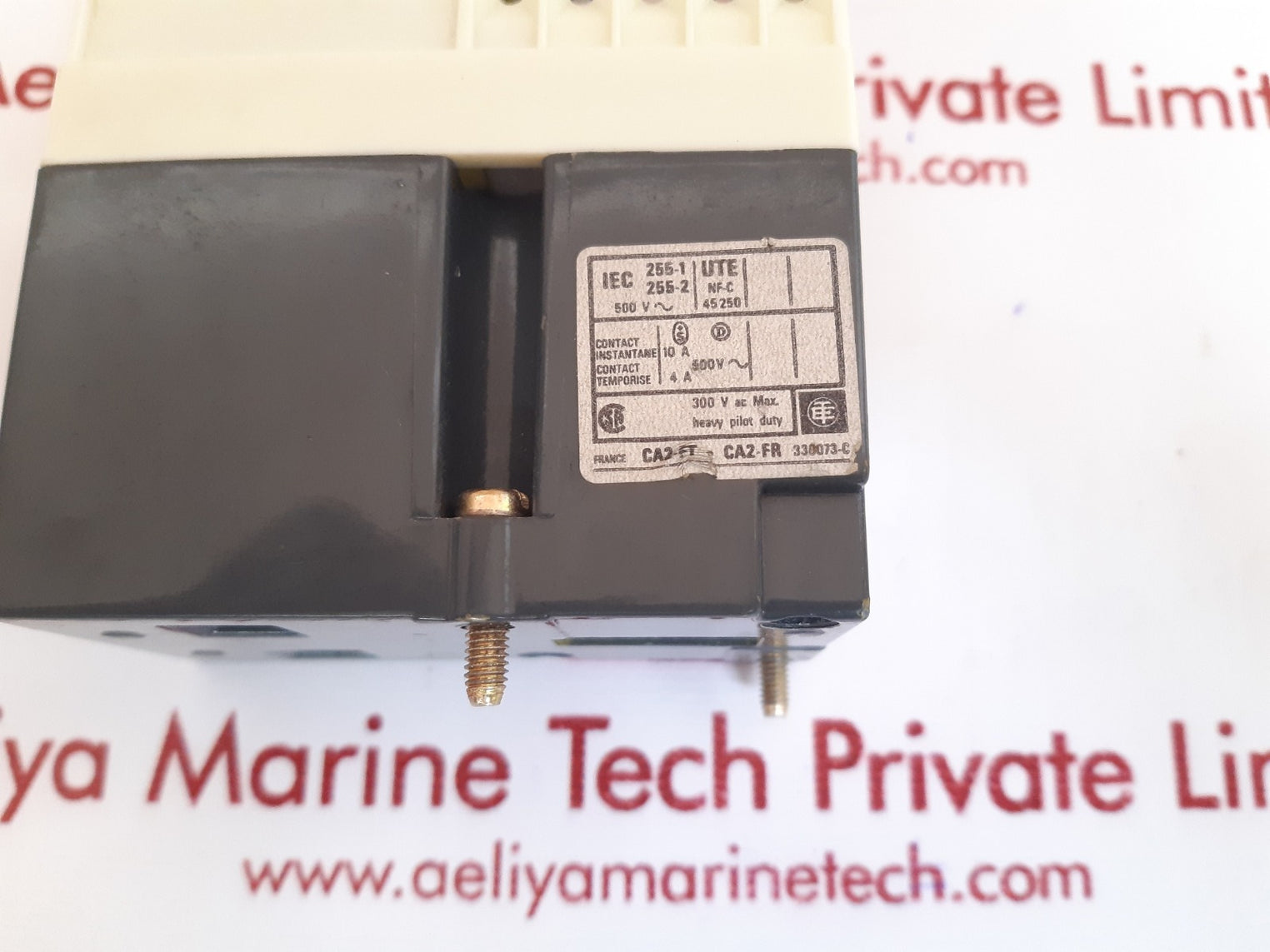 Telemecanique ca2-fr 141 200v 50hz 208 v 60hz relay