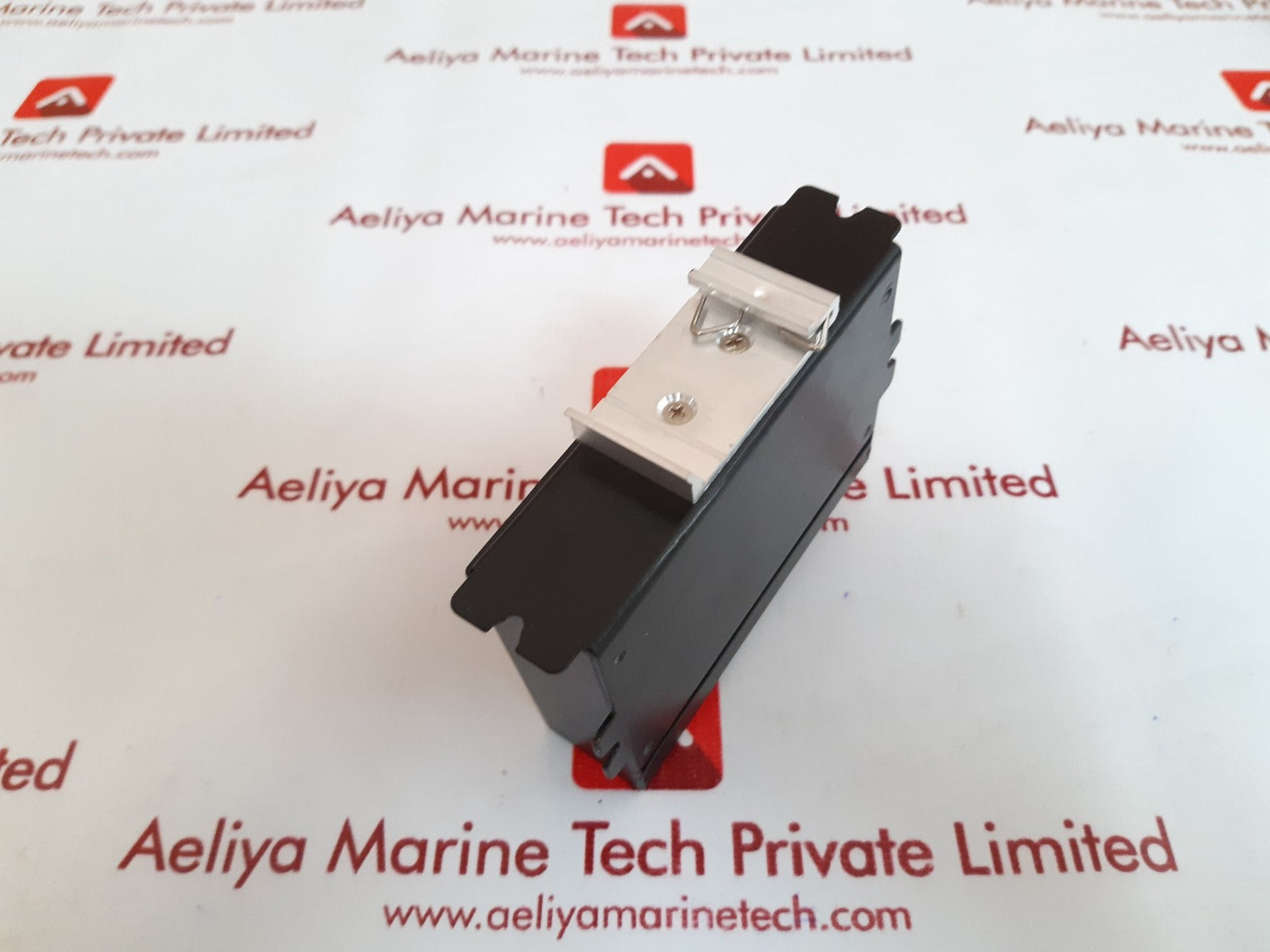 Sixnet slx-5es-2st 5-port industrial ethernet switch