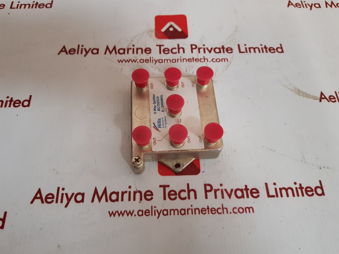 Hills antenna & tv systems 6 way splitter bc15252s