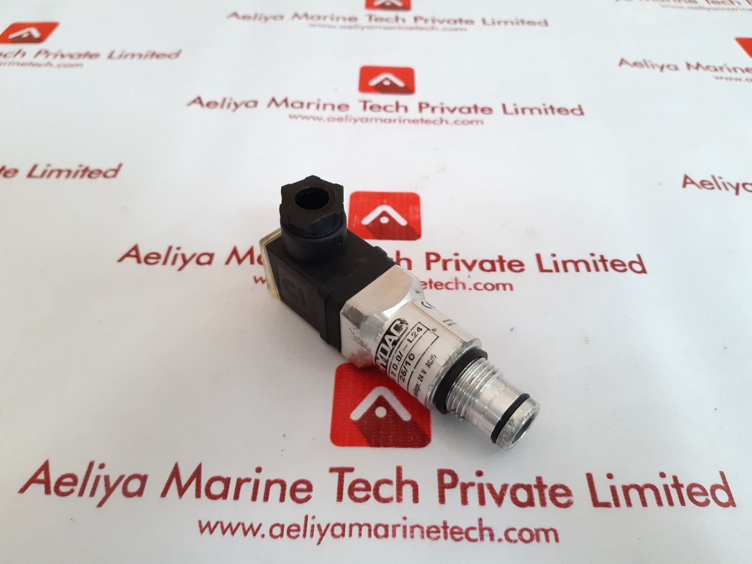 Hydac vm 2 d.0/-l24 indicator differential pressure 