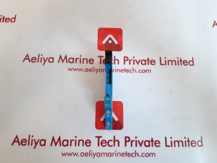 Finder 93.01.7..024 relay socket