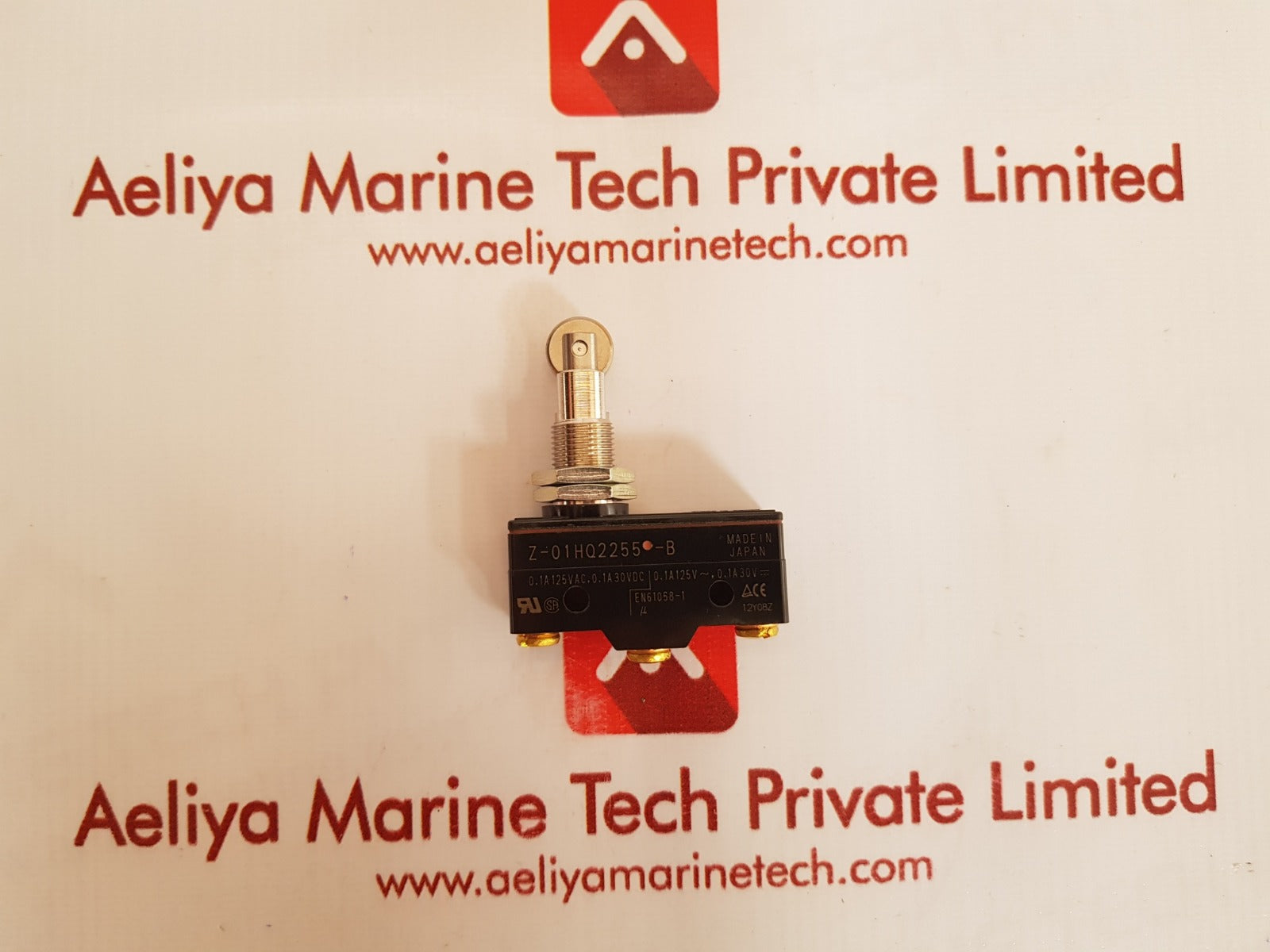 Omron z-01hq2255-b basic switch