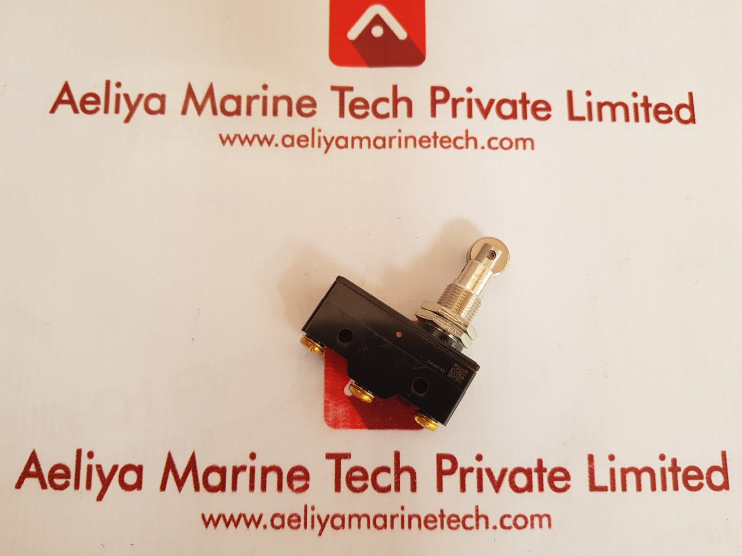 Omron z-01hq2255-b basic switch