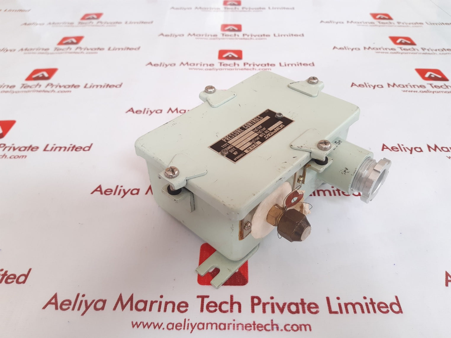 Saginomiya yns-c106wq pressure controller