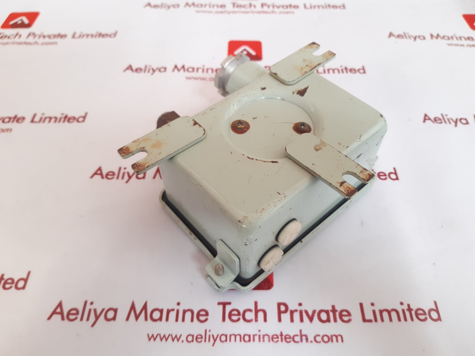 Saginomiya sns-c110wq pressure controls