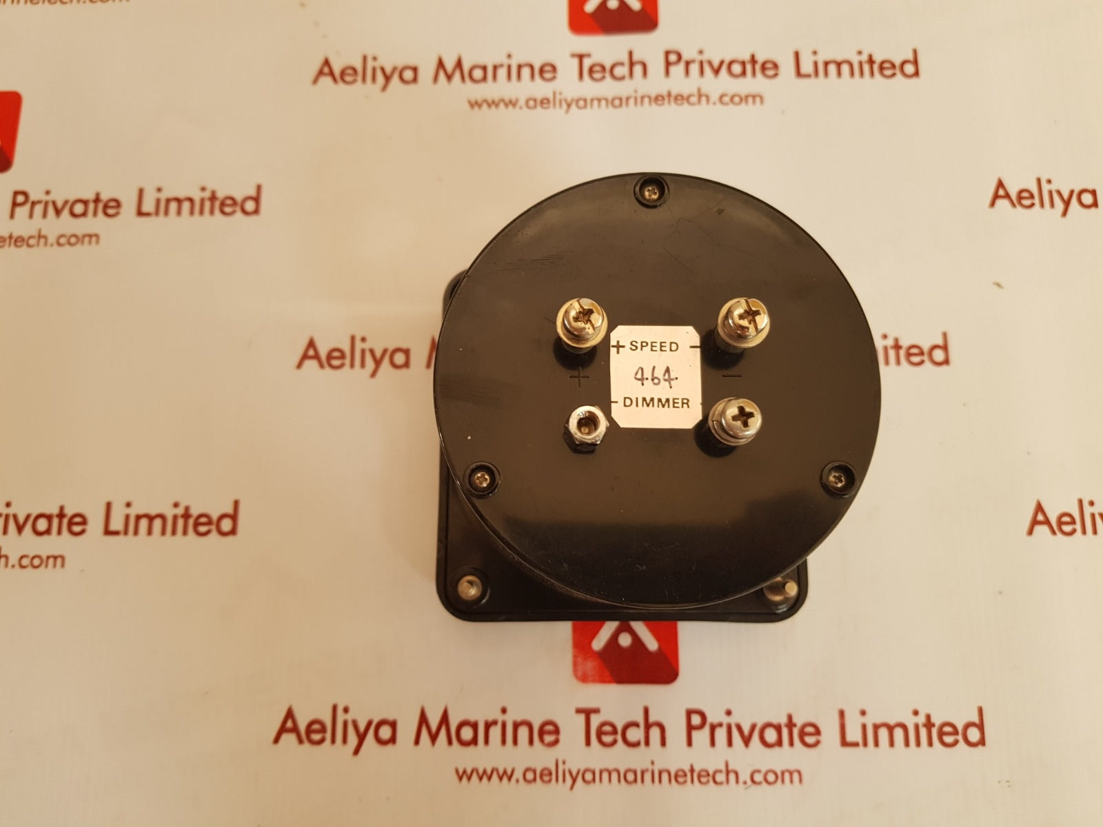 Wind speed meter