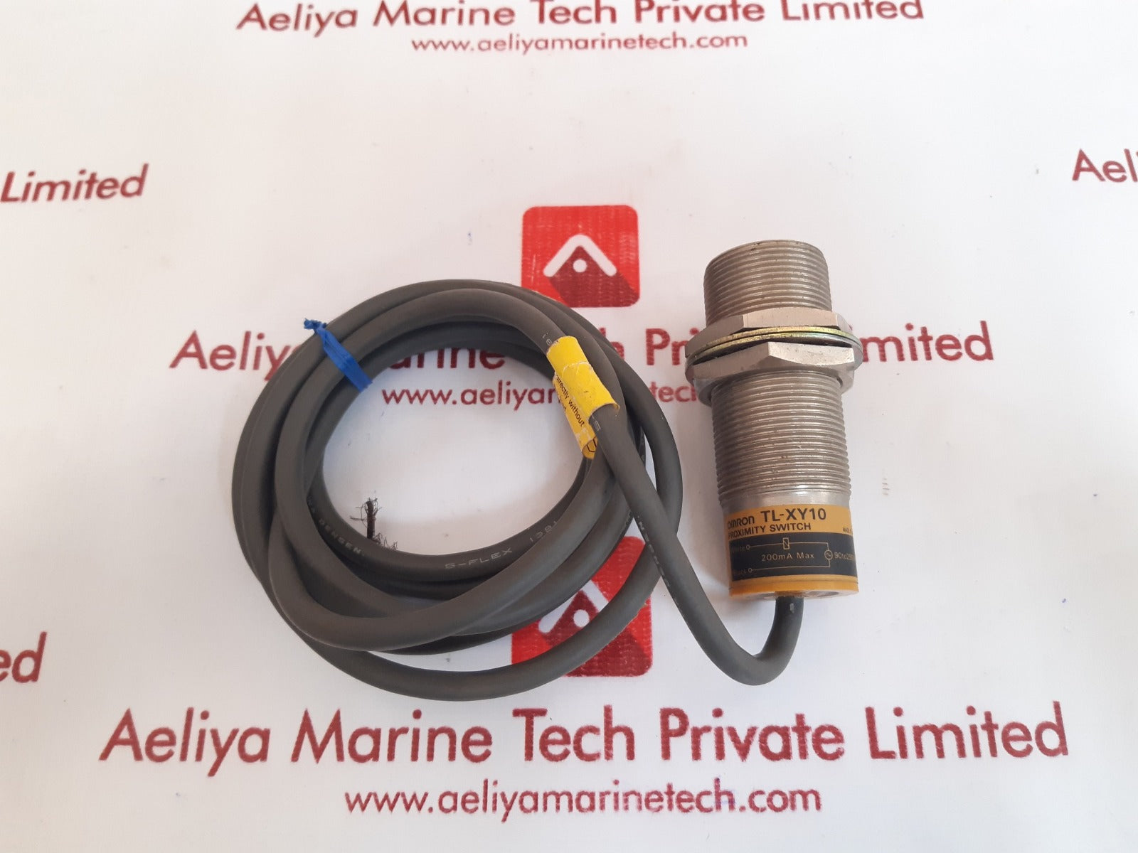 Omron tl - xy10 proximity switch 90 to 250vac