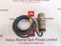 Omron tl - xy10 proximity switch 90 to 250vac