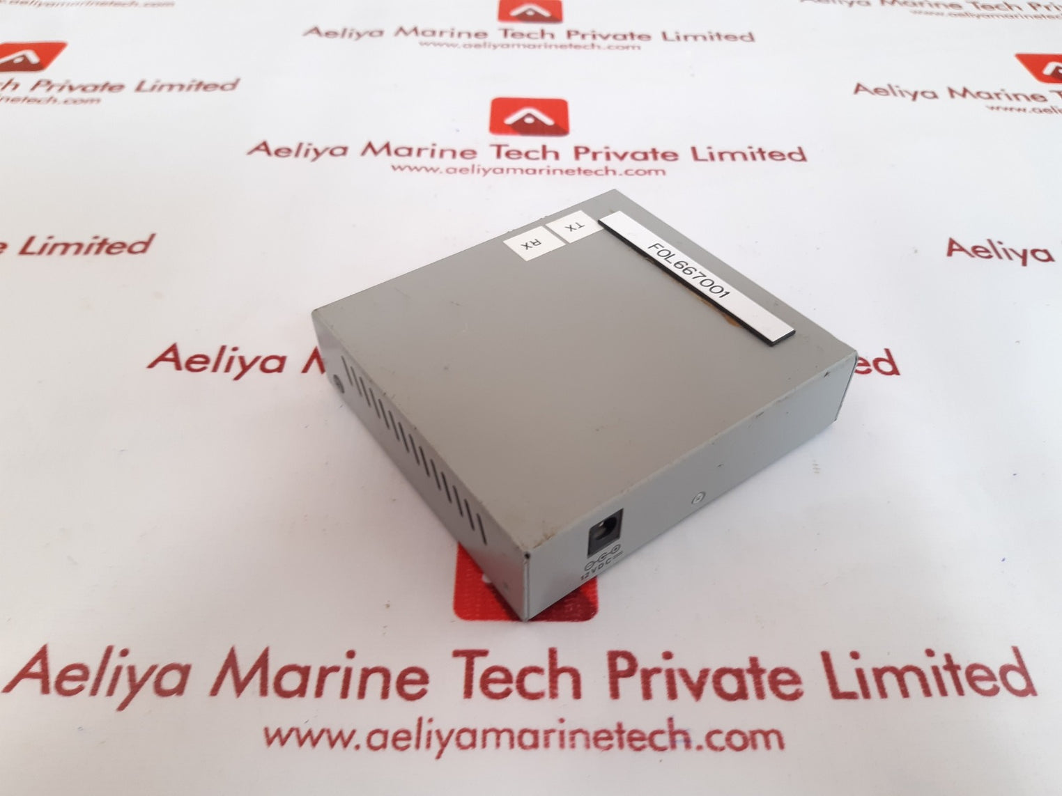 Allied telesyn at-mc101xl fast ethernet media converter