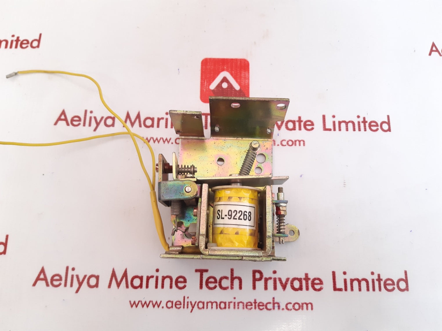LT mv 415v ac under voltage release 
