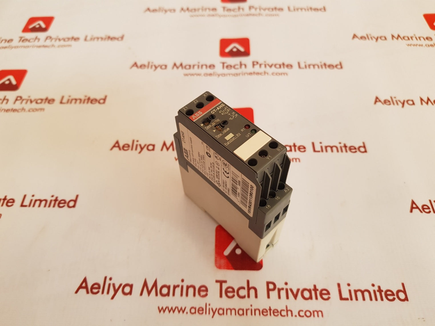 Abb ct-ahs off delay with auxiliary supply time relay 1svr430113r0100