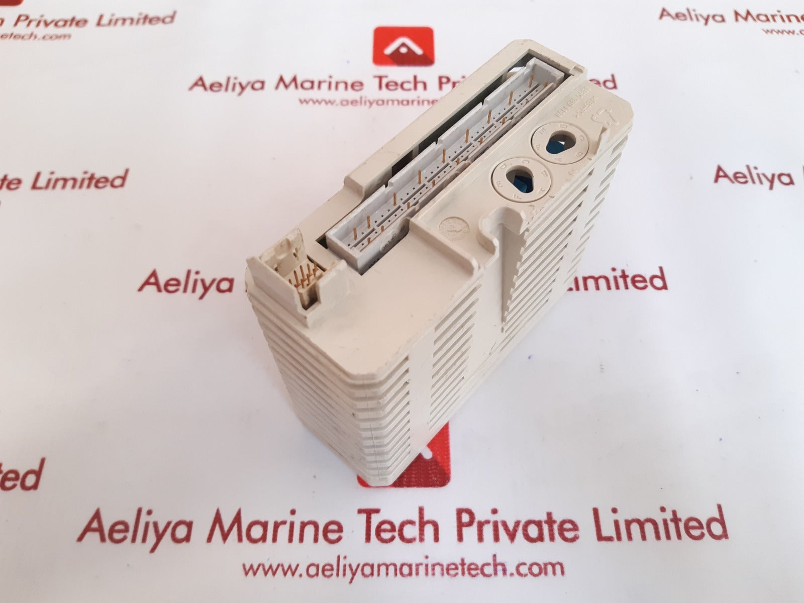 Abb di820 digital input module 3bse008512r1 pr:d  x170676195 