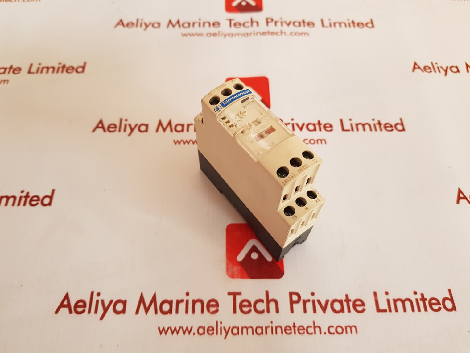 Schneider electric telemecanique re7tp13bu delay time relay