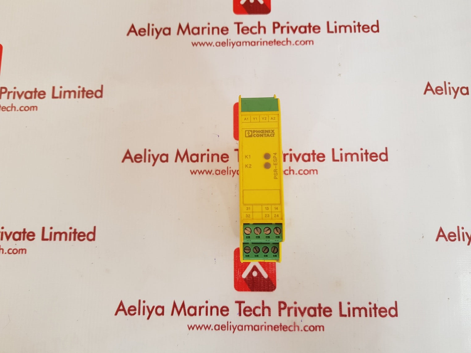 Phoenix psr-scp-24dc/esp4/2x1/1x2 safety relays