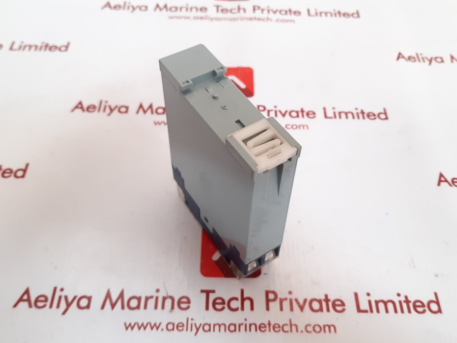 Schleicher kzt 110 time delay relay 