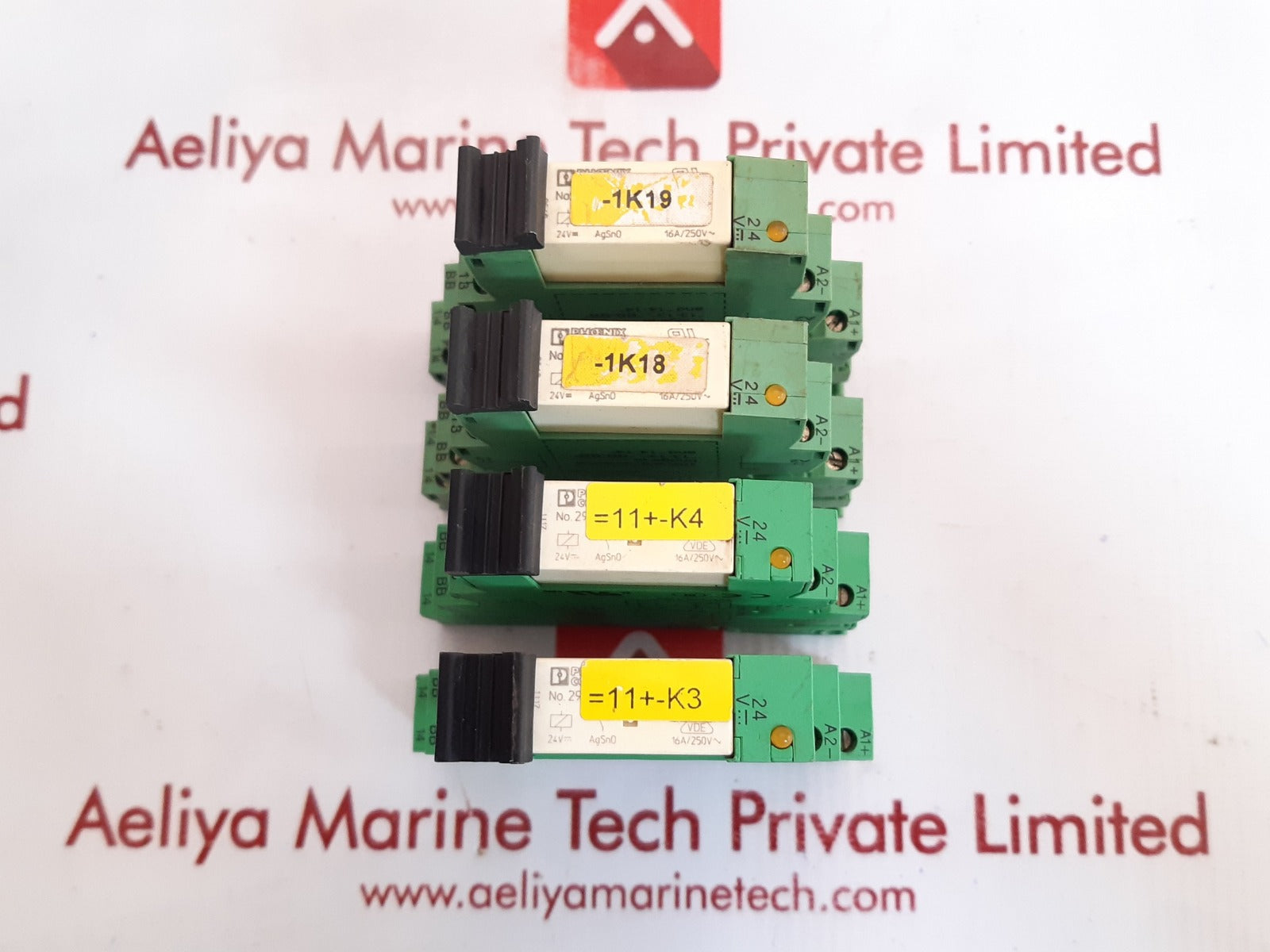 Phoenix contact plc -bsc-24dc/1lc/act solid state relay 2967837