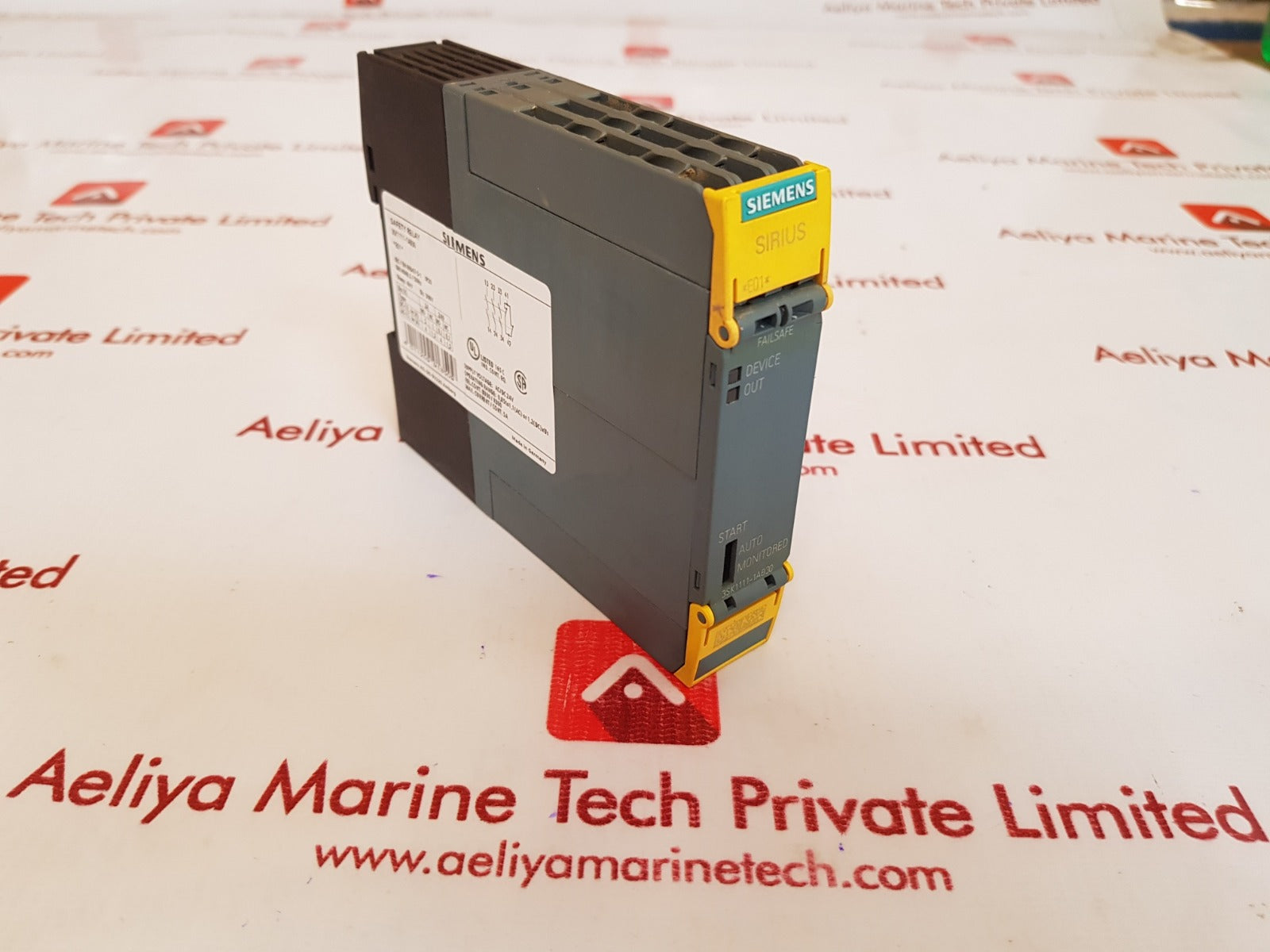 Siemens 3sk1111-1ab30 safety relay